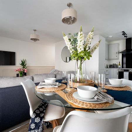 Lawsons Place - Family-Friendly Apartment With Parking On Babbacombe Downs In Torquay Buitenkant foto