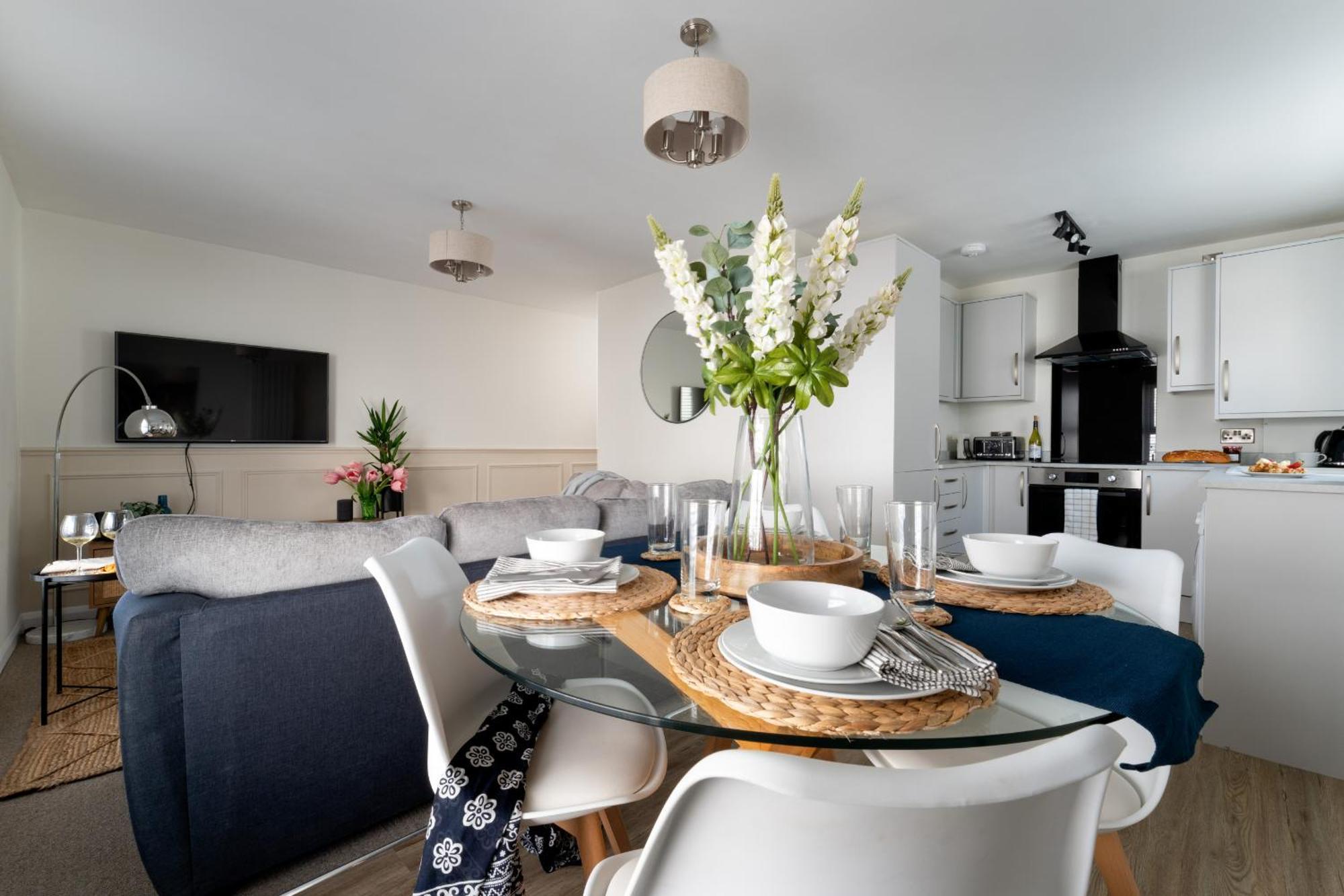 Lawsons Place - Family-Friendly Apartment With Parking On Babbacombe Downs In Torquay Buitenkant foto